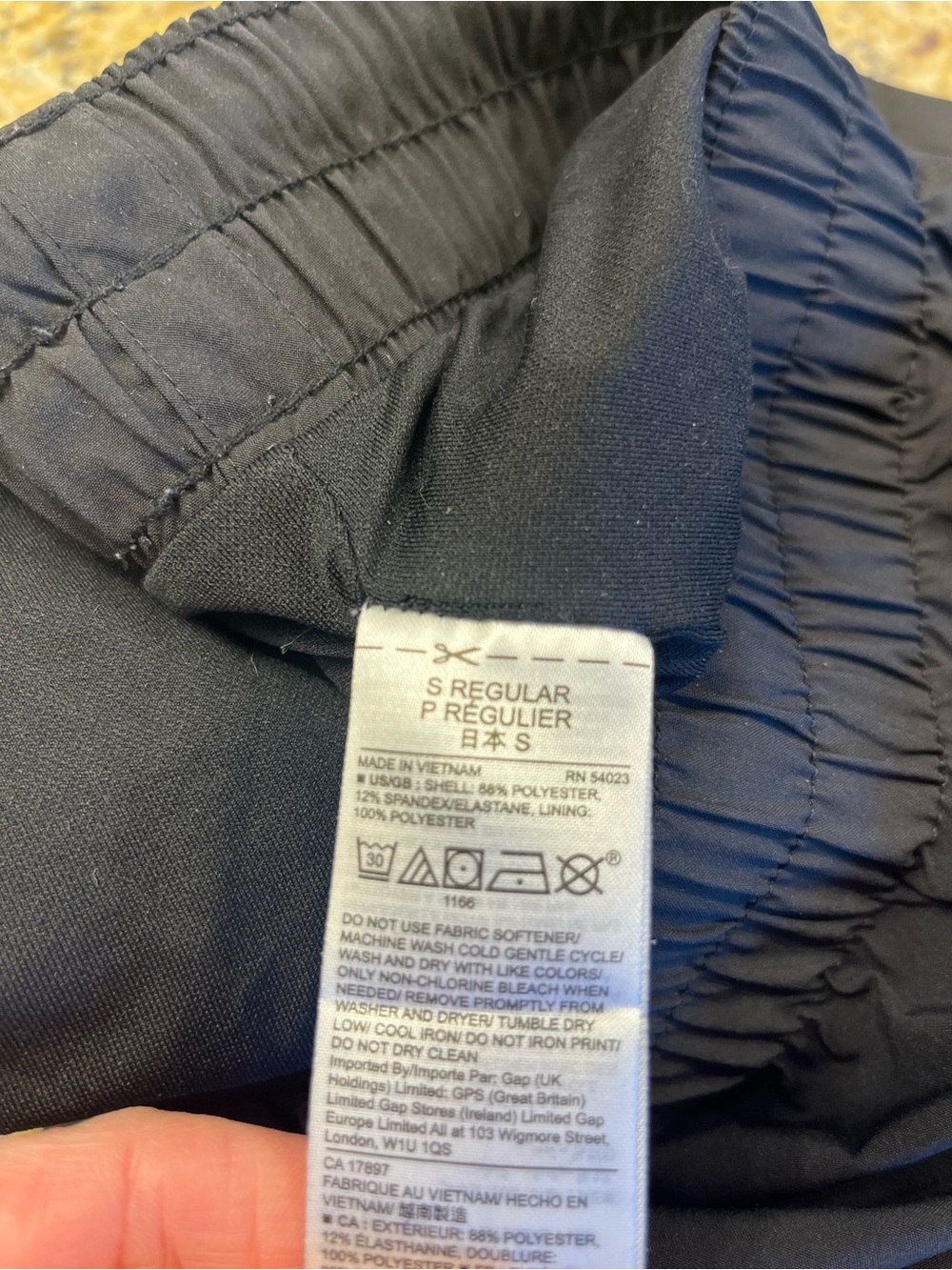 Women’s Old Navy and Gap Running Shorts Set of 3 — Navy, Black & Camo sizesmall - Picture 5 of 13